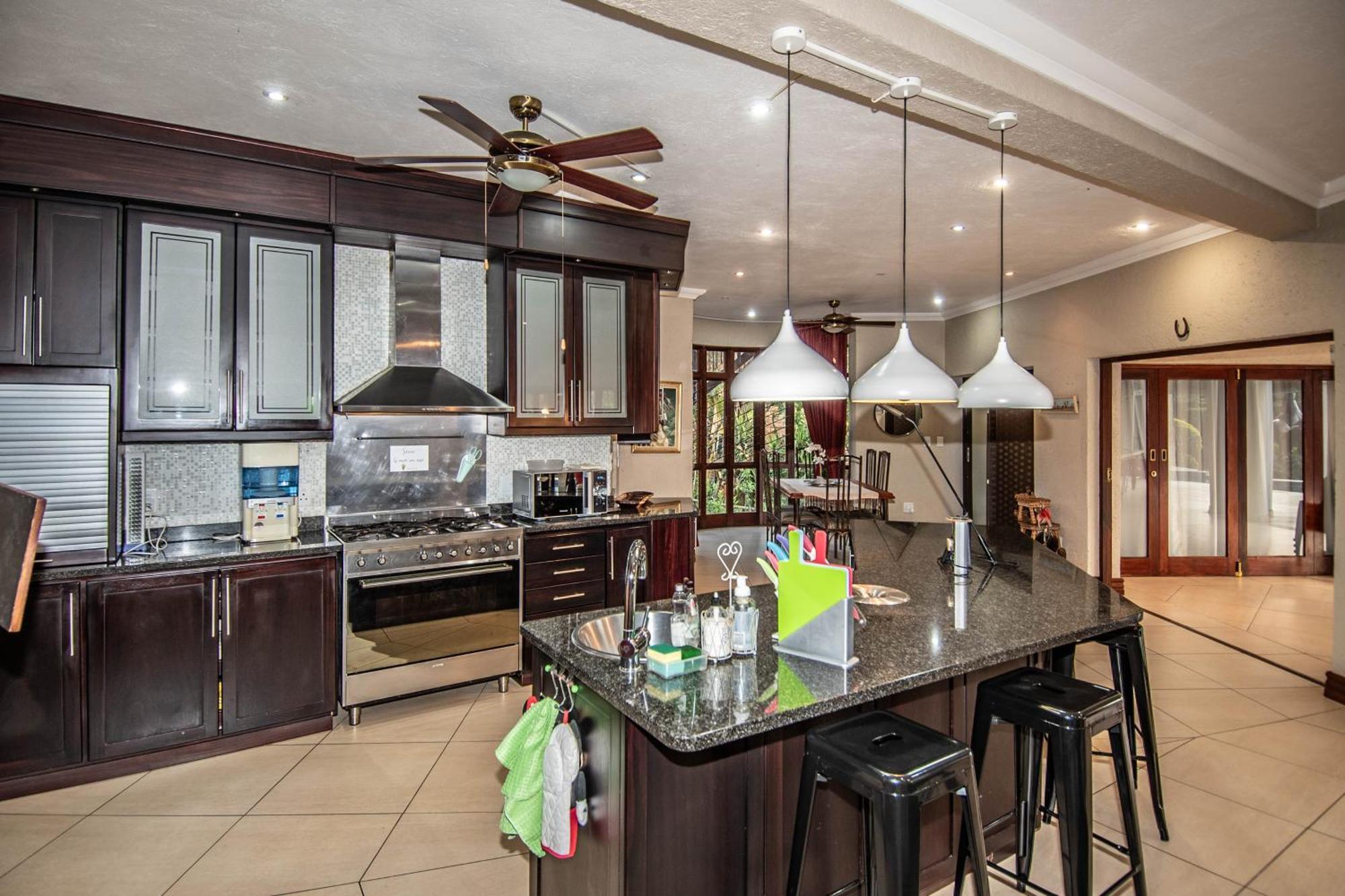 7 Saint Andrew Otel White River Dış mekan fotoğraf